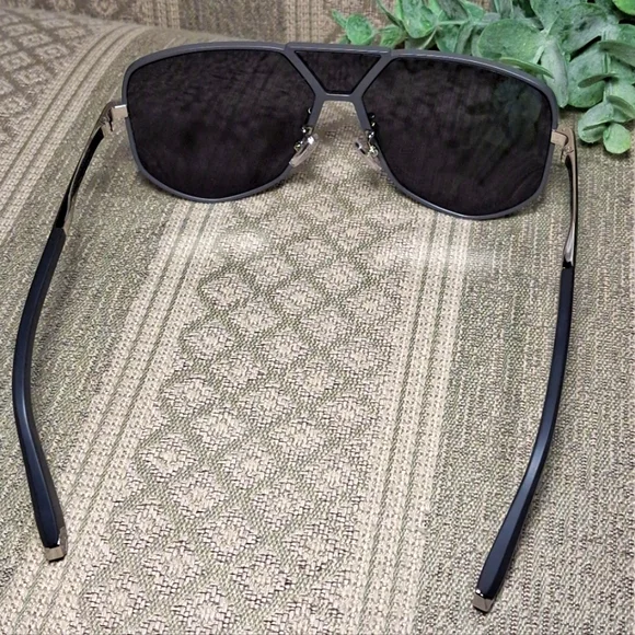 Philipp Plein Power Hexagon Titanium Sunglasses SPP009 Philipp Plein Power Hexagon Titanium Sunglasses SPP009 main image 3